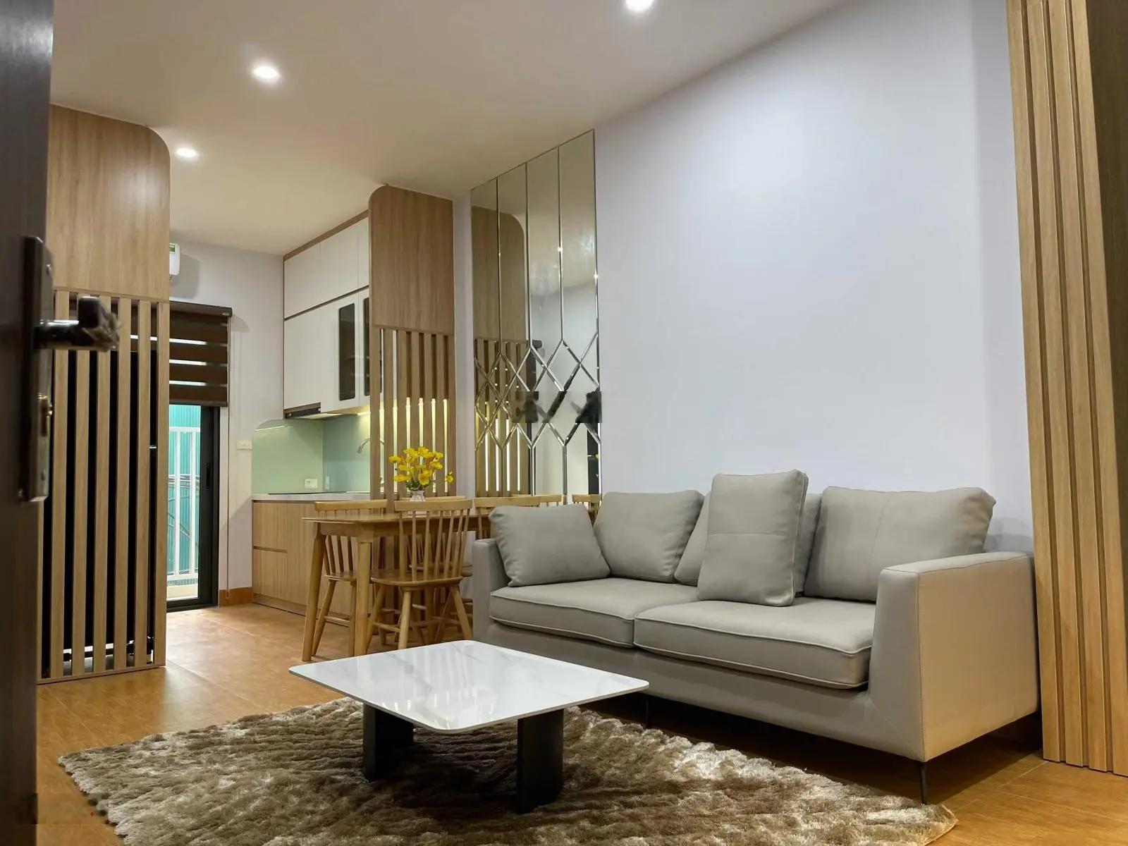 Căn 56.27m2 (2Pn, 2Wc, 2 ban công) đẹp ko lỗi tầng 15, 16,17,18 - Bình An Plaza 0919 959 ***