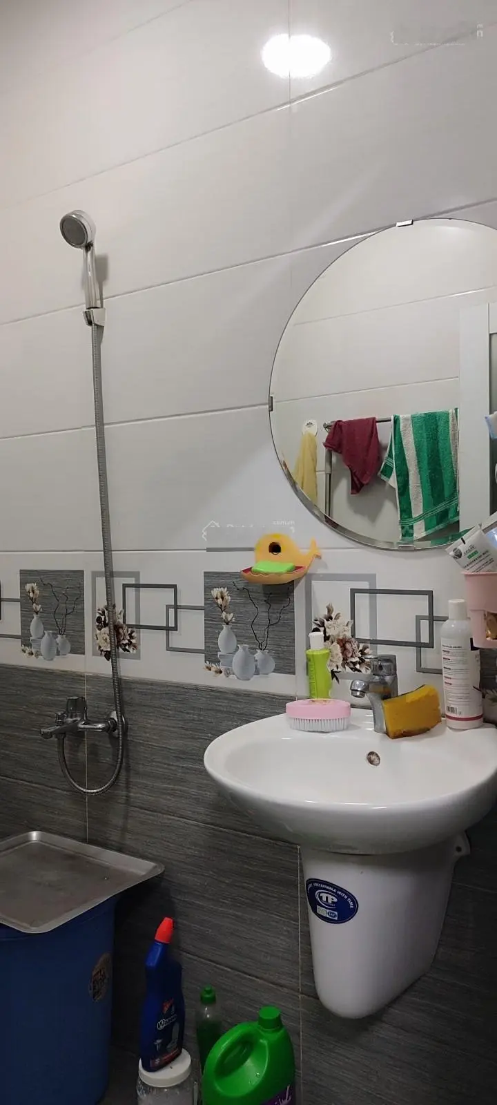 Bán nhà riêng Phường 4, Quận 8, DT 43m2, ngang 3.7m, chỉ 5.65 tỷ xây 2 tầng 2PN