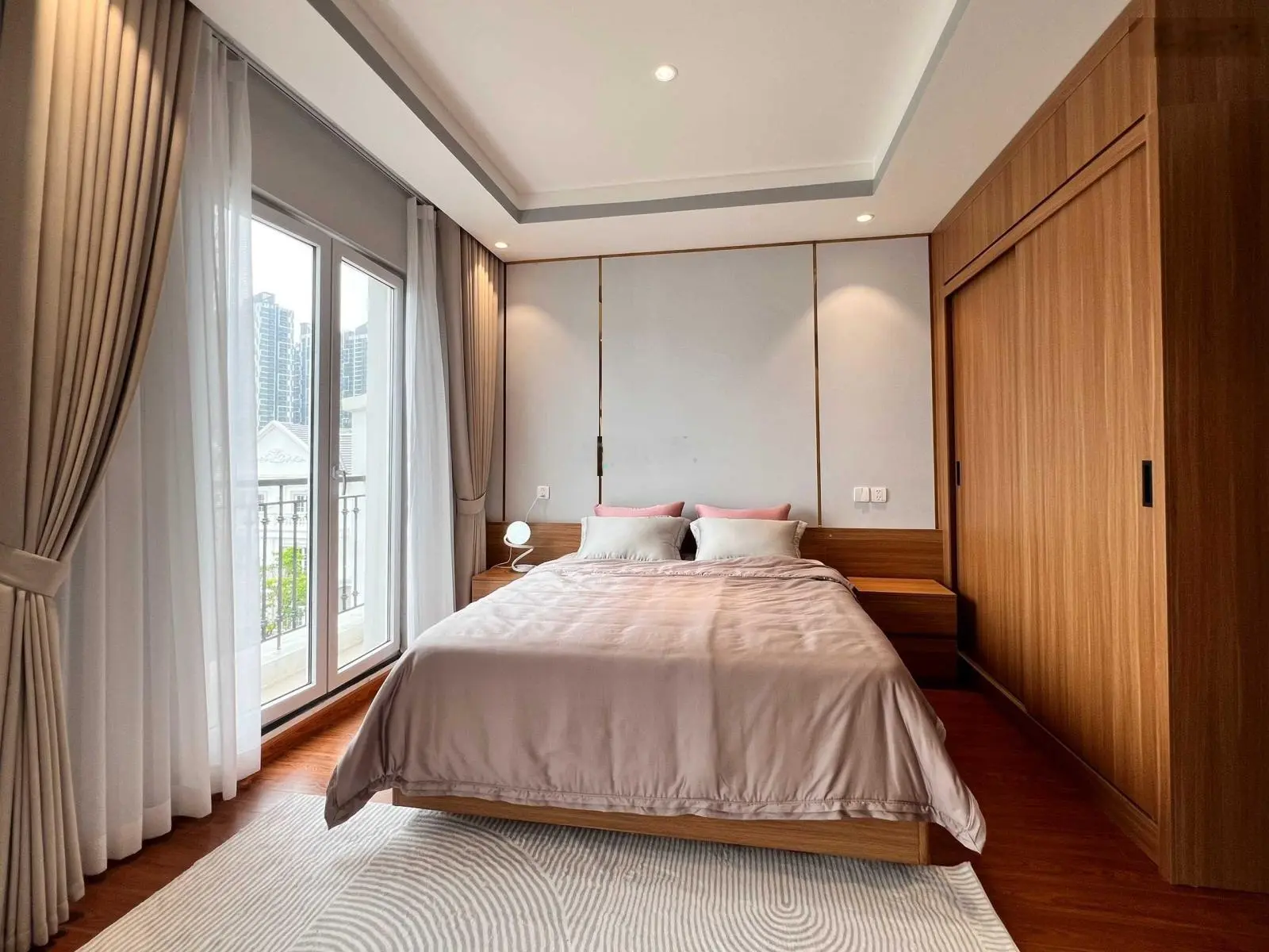 Quỹ 30 căn nhà phố đẹp nhất gần Biển Hồ Gia Lâm ck ngay 12%