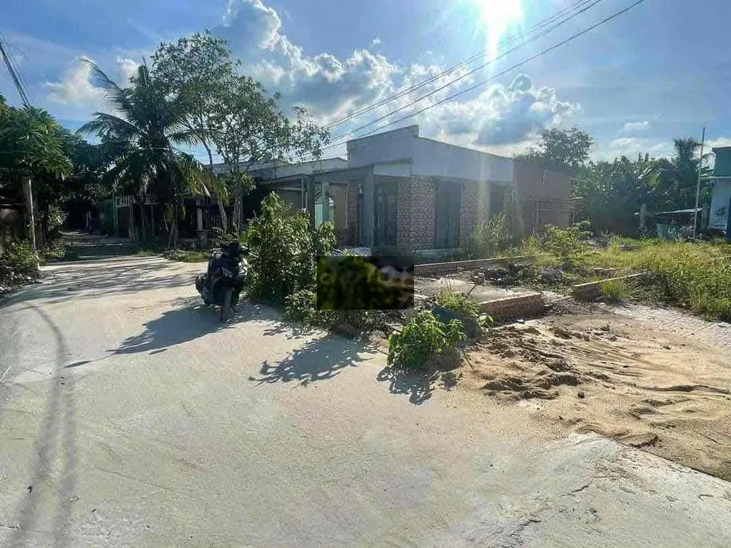 Quá rẻ 700tr, đất 200m2. ngay khu đô thị công nghiệp bàu bàng. SHR
