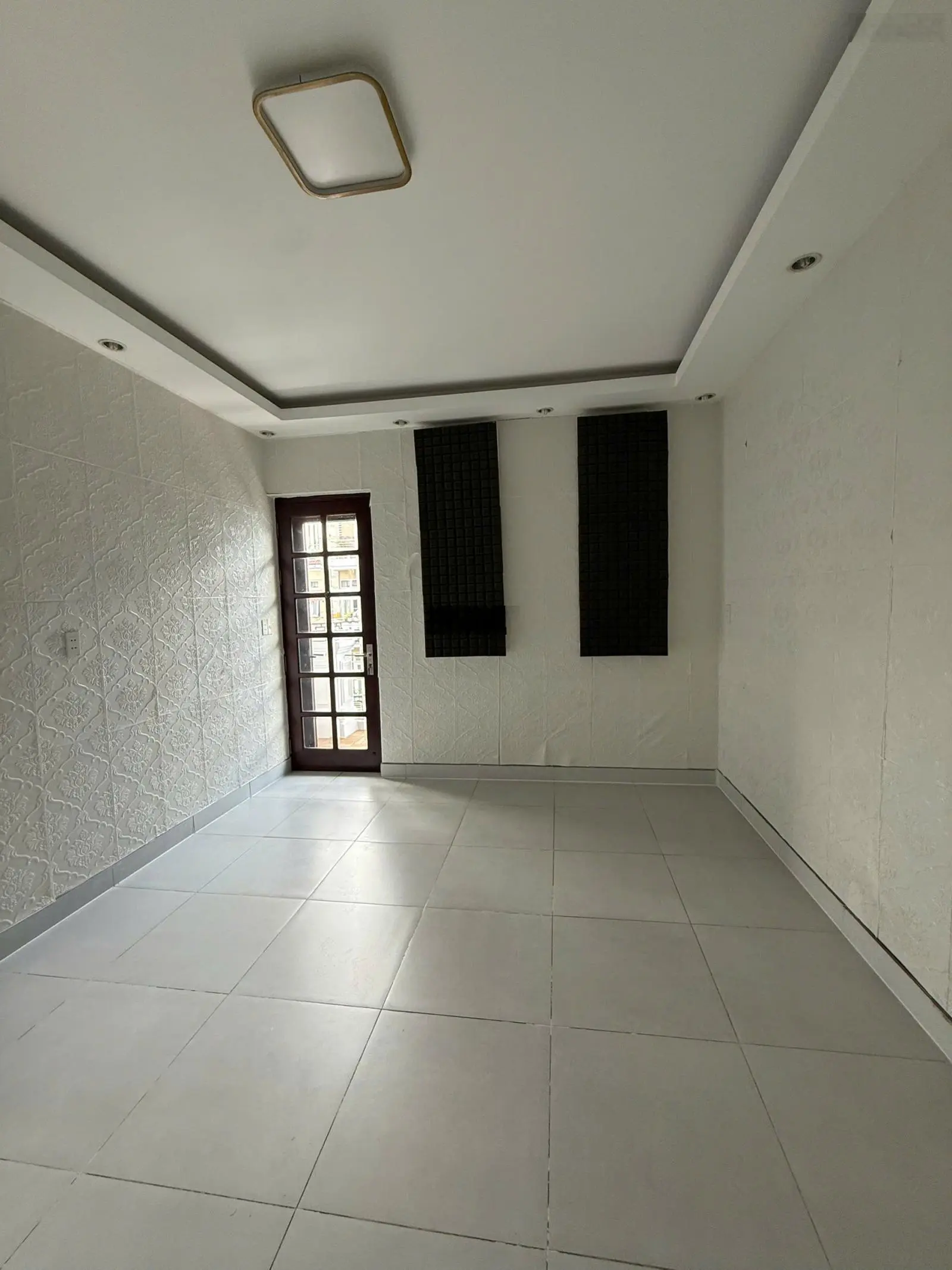 [HOT] Chính Chủ Nhà 3 Tầng 1 sân thượng, mặt tiền, Gần ủy ban Q2.Sổ hồng rõ .17 Tỷ thương lượng TT
