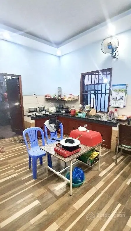 Bán nhà mặt tiền chợ Linh Xuân Thủ Đức - Ngang 5.8m - 188m2 2 tầng 4PN - sổ hồng riêng - 70tr/m2