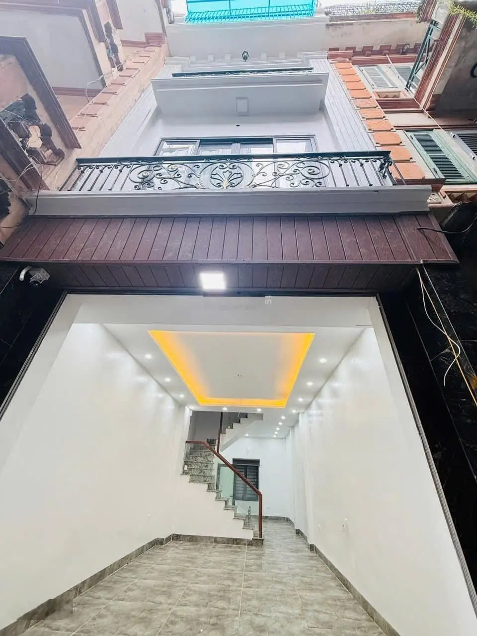 Hoa hậu đường láng quận đống đa