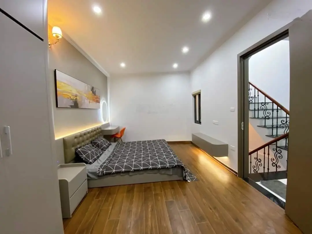 Q. Thanh Xuân, Thượng Đình nhà 5 tầng 38m2 x 6,3m chỉ 5.x tỷ