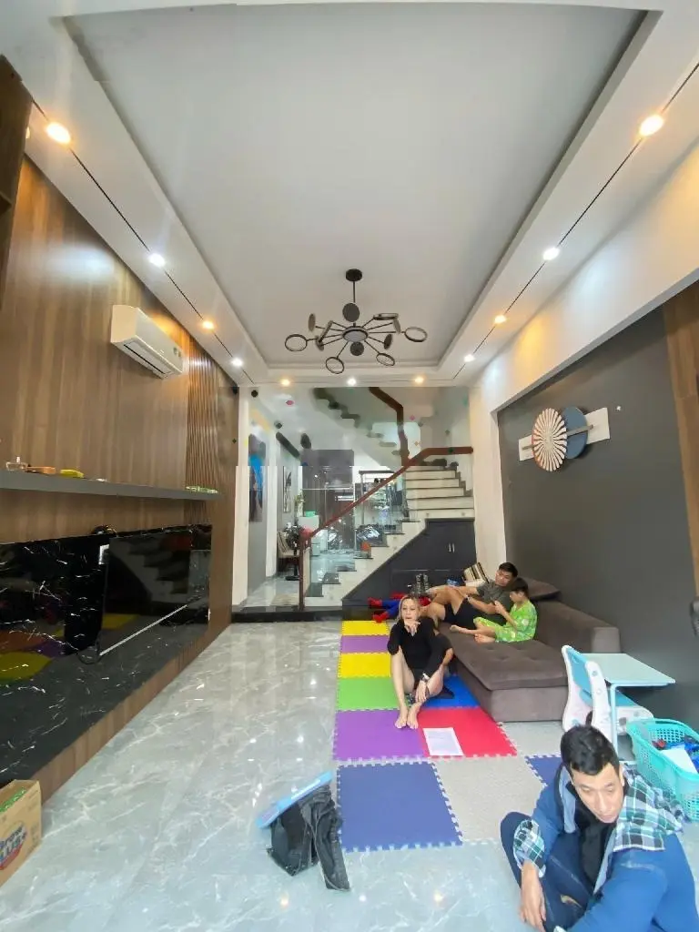 Mua Biệt thự sang trọng tặng toàn bộ nội thất giá hơn 3 tỷ tại Tạ Quang Bửu Q8 , giá chỉ nhỉnh 10T