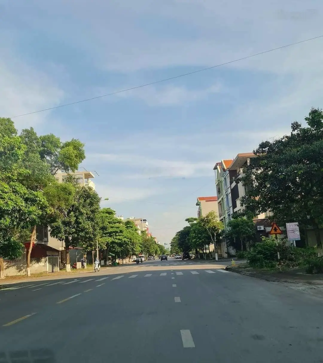 Lô đất vàng Lê Hồng Phong, Kinh Bắc: 81m², mặt 4,5m, giá 7,65 tỷ, view Bể bơi Dolphin!