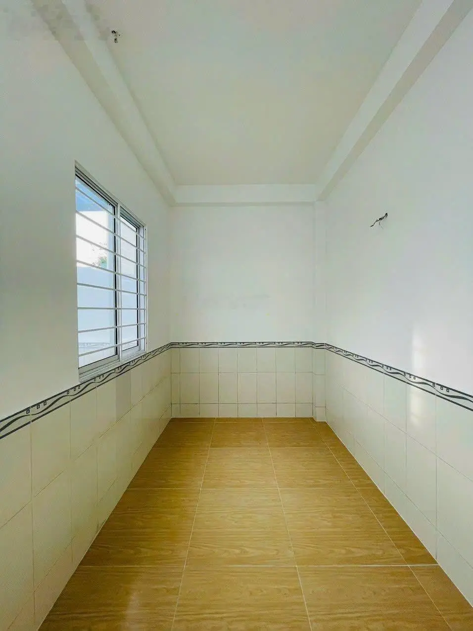 Bán nhà Nguyễn Hồng Đào - P14 - Tân Bình. DT 65,2m2 đang cho thuê 21 triệu. Gần UBND quận