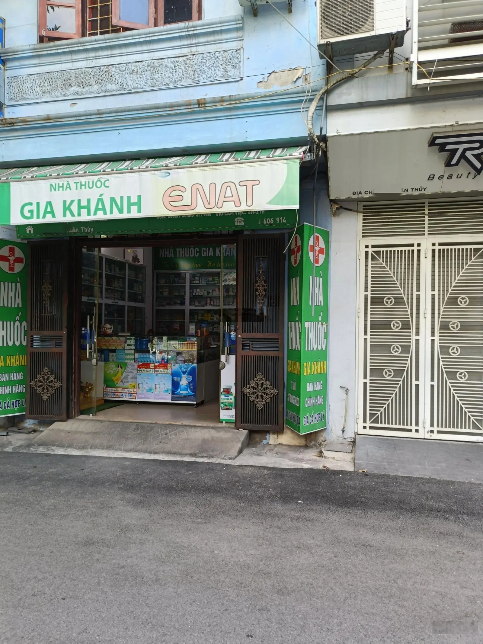 Chính chủ cần bán nhà Xuân Thủy diện tích 34m, 4tầng, nhà cách phố 5m, mặt ngõ 12m