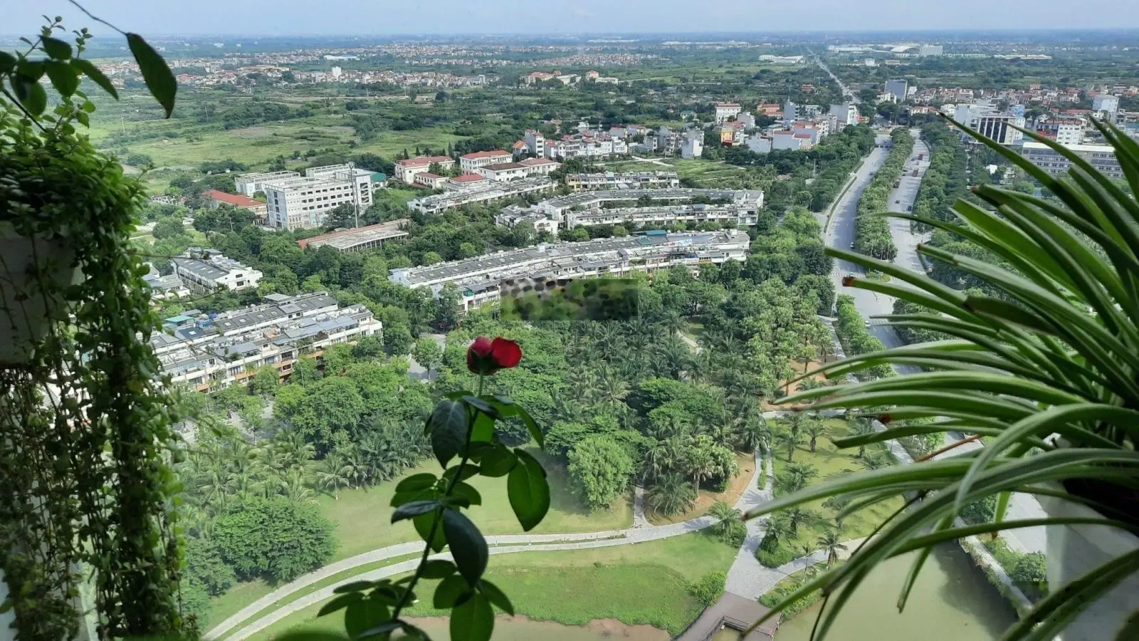Duy nhất căn hộ 158m2 3 mặt thoáng tìm chủ mới. Liên hệ: 0823 486 ***