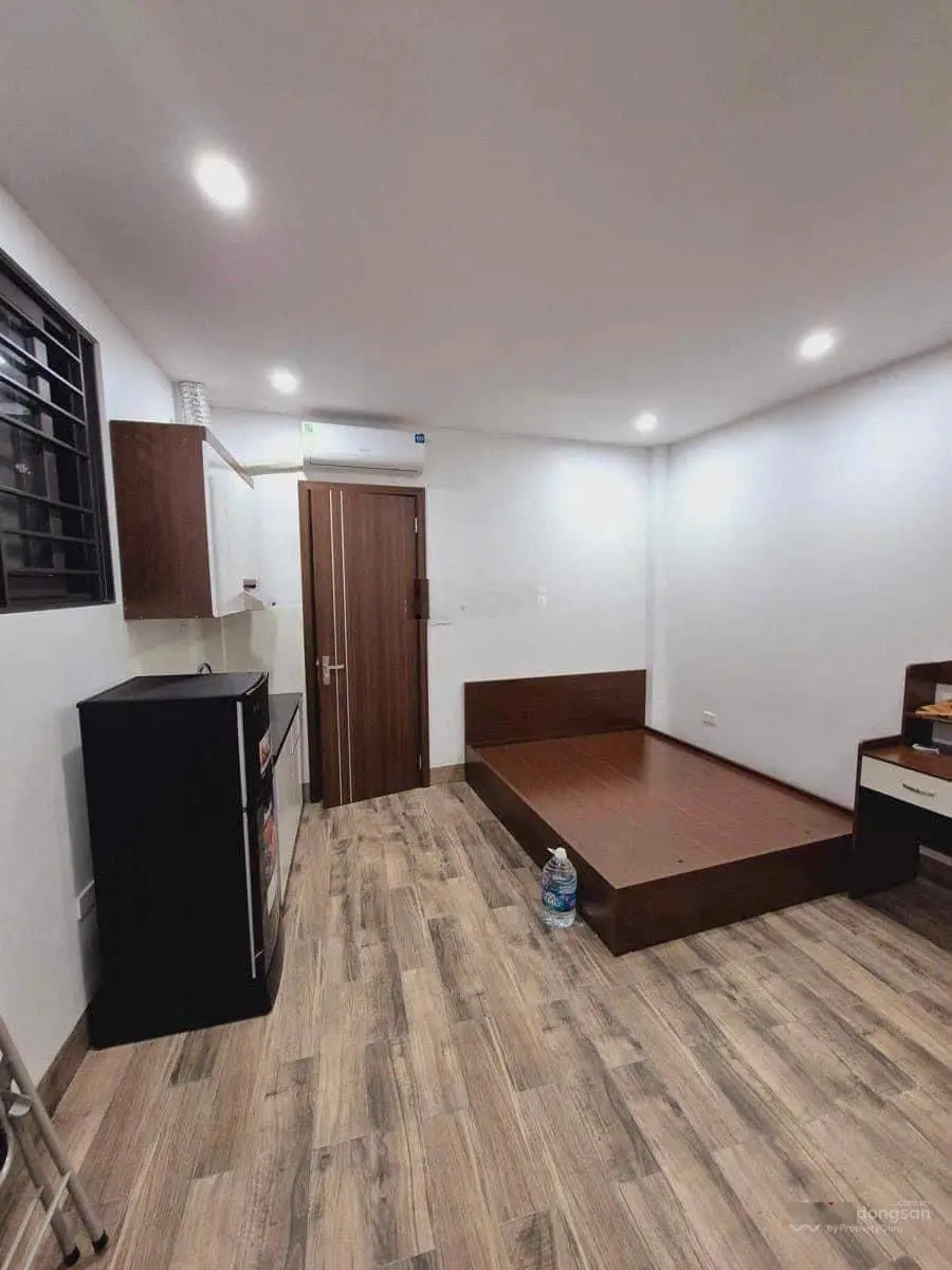 Bán nhà riêng măt ngõ,ô tô kinh doanh tại Hoàng Văn Thái, 18 tỷ, 69m2, 9PN, 6WC, giá ưu đãi ,sổ đẹp