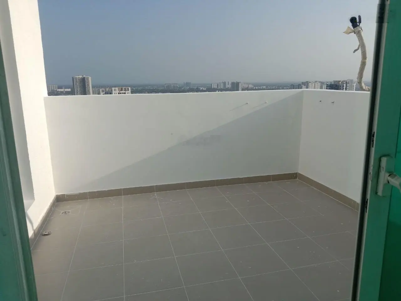 Bán lỗ 1 tỷ Penthouse Q6 210m2, giá chỉ 33tr/m2