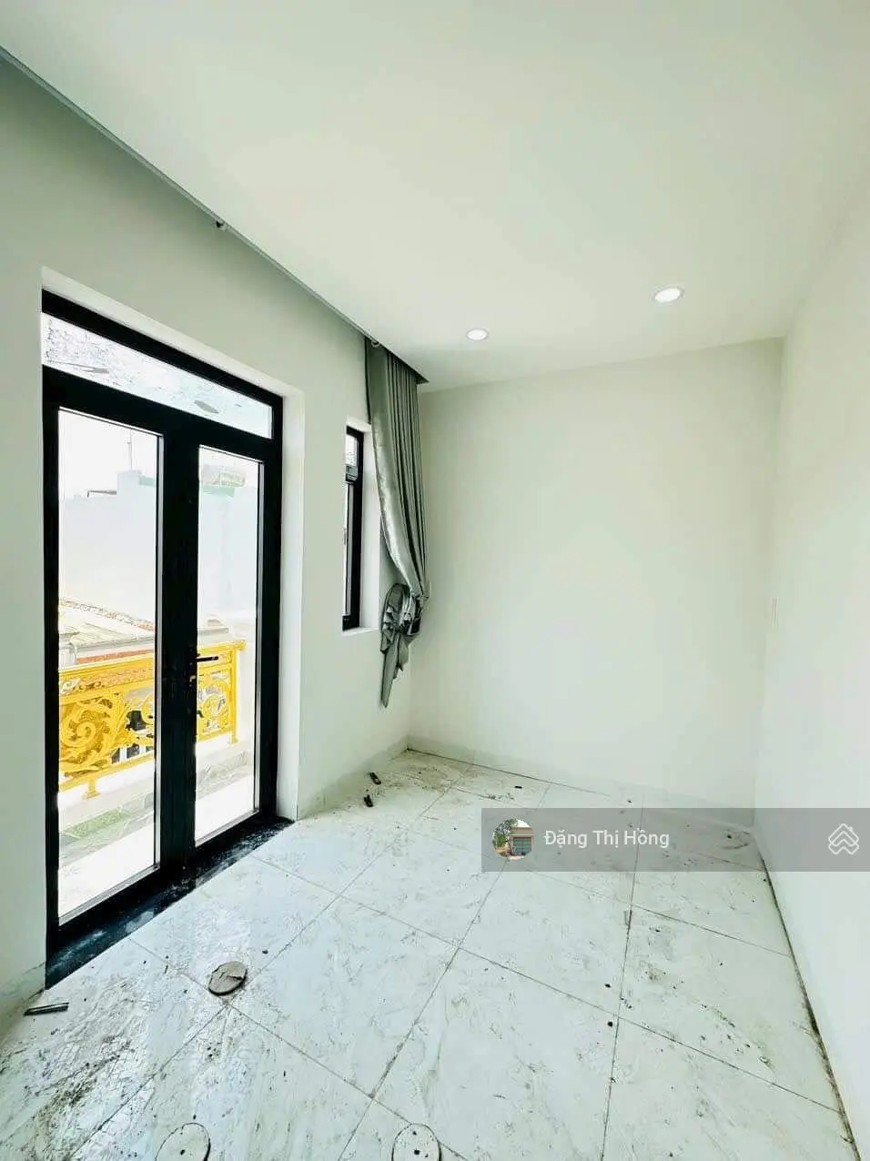Nhà ngợp cần ra gấp đường Lũy Bán Bích, 56m2, 1T2L, 4pn, giáp ranh quận 11, cách Đầm Sen 2p, sổ sẵn