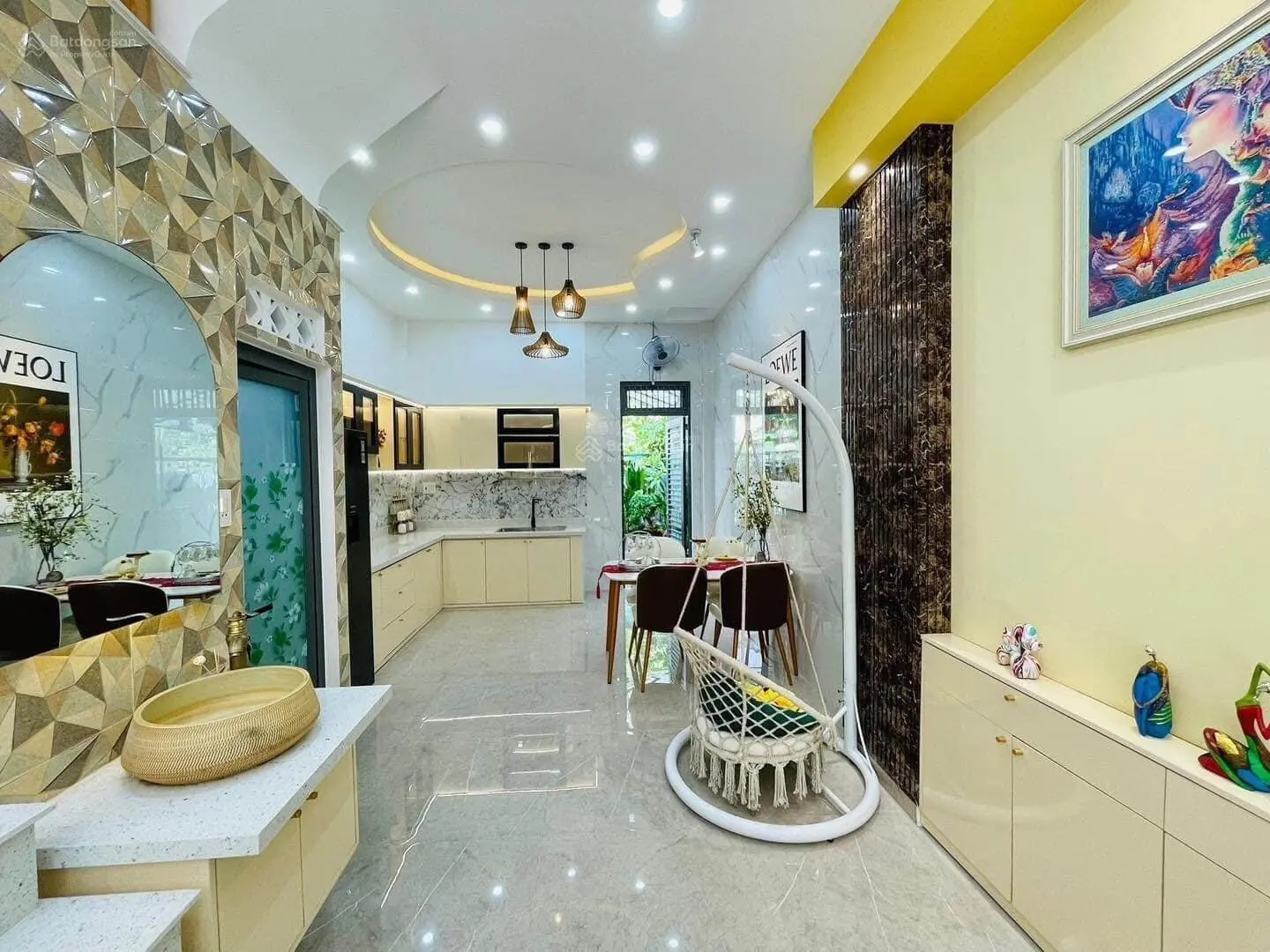 Nhà ngộp cần ra gấp đường Kinh Dương Vương - BTDB - Bình Tân Giá 2tỷ670 DT 63,1m2(4x15,75) gần Aeon