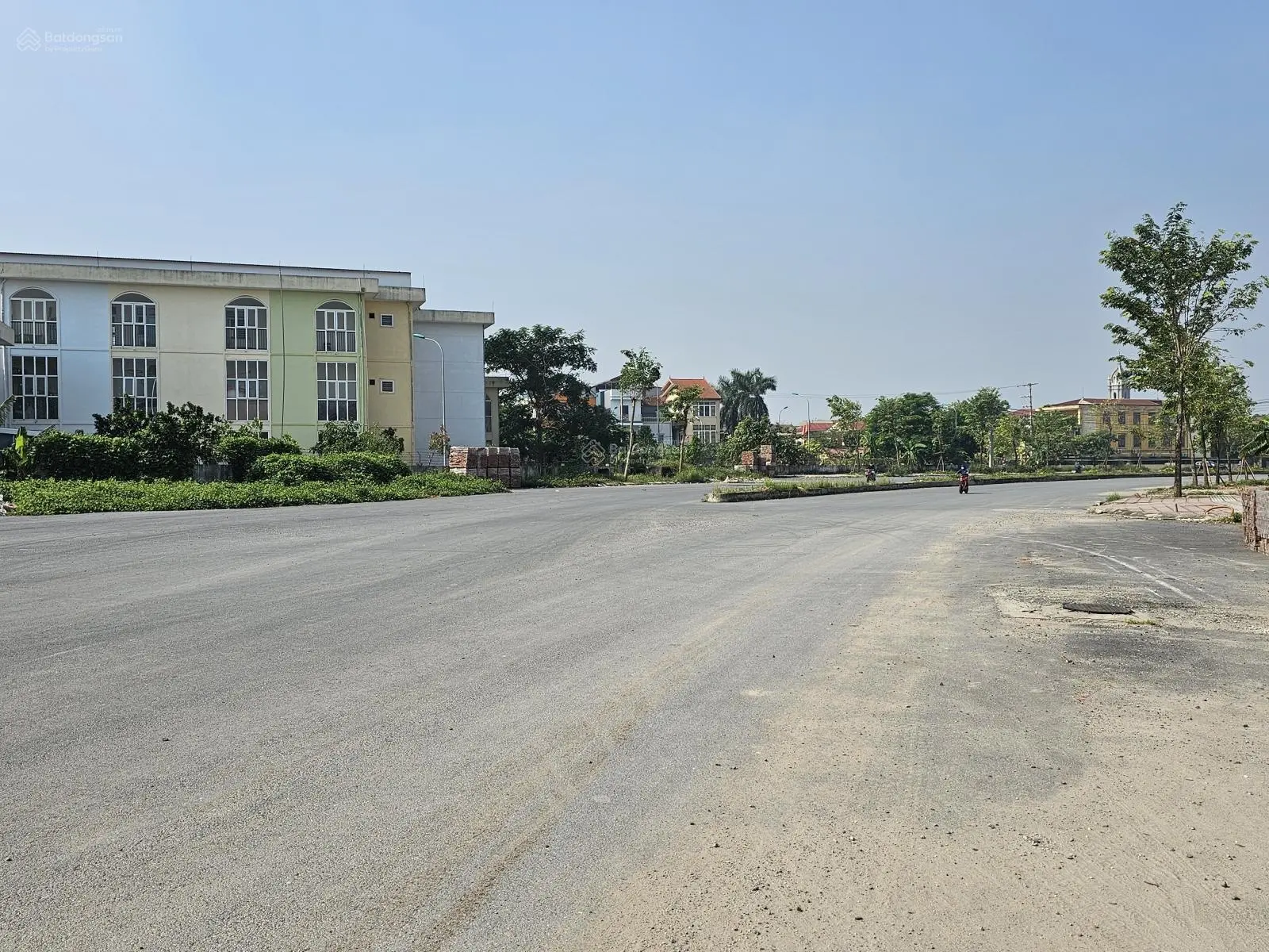 Bán 77m2 đất dịch vụ Lại Yên, Hoài Đức, Hà Nội mặt tiền rộng 5m