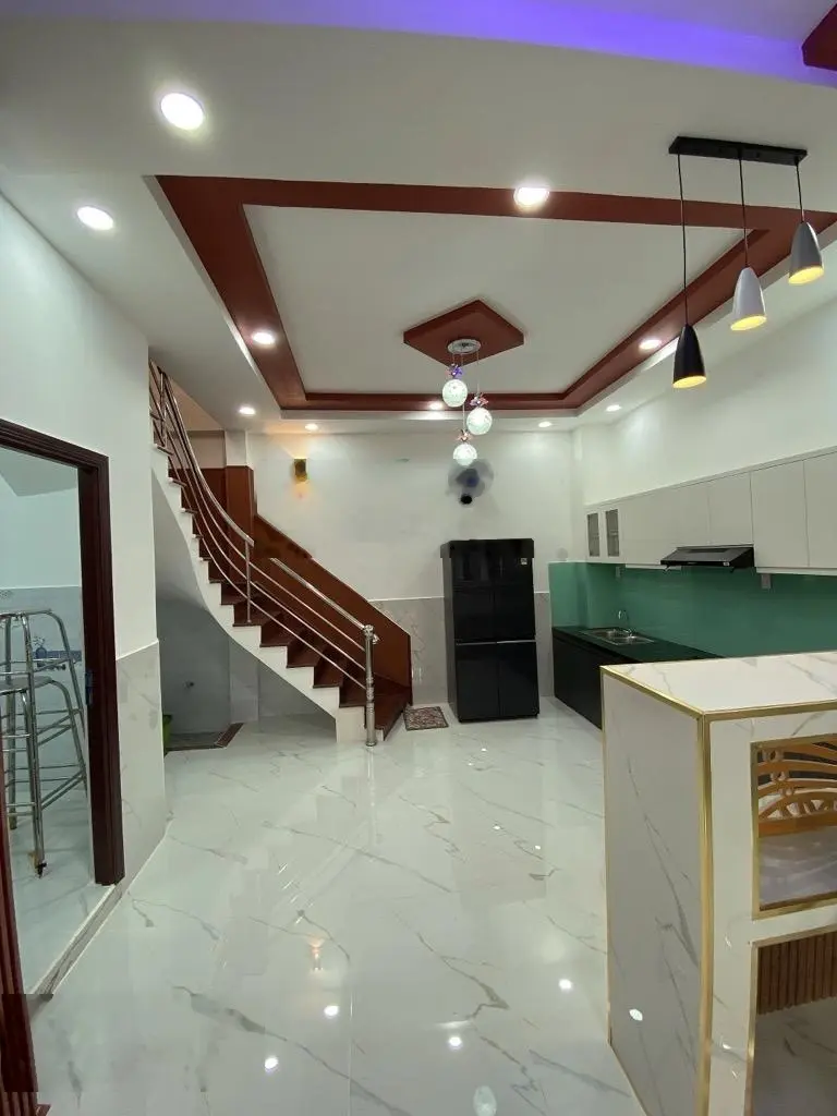 Nhà 2 tầng, gần LotteMart, Quận 7, 65m2, 5 tỷ nhỉnh