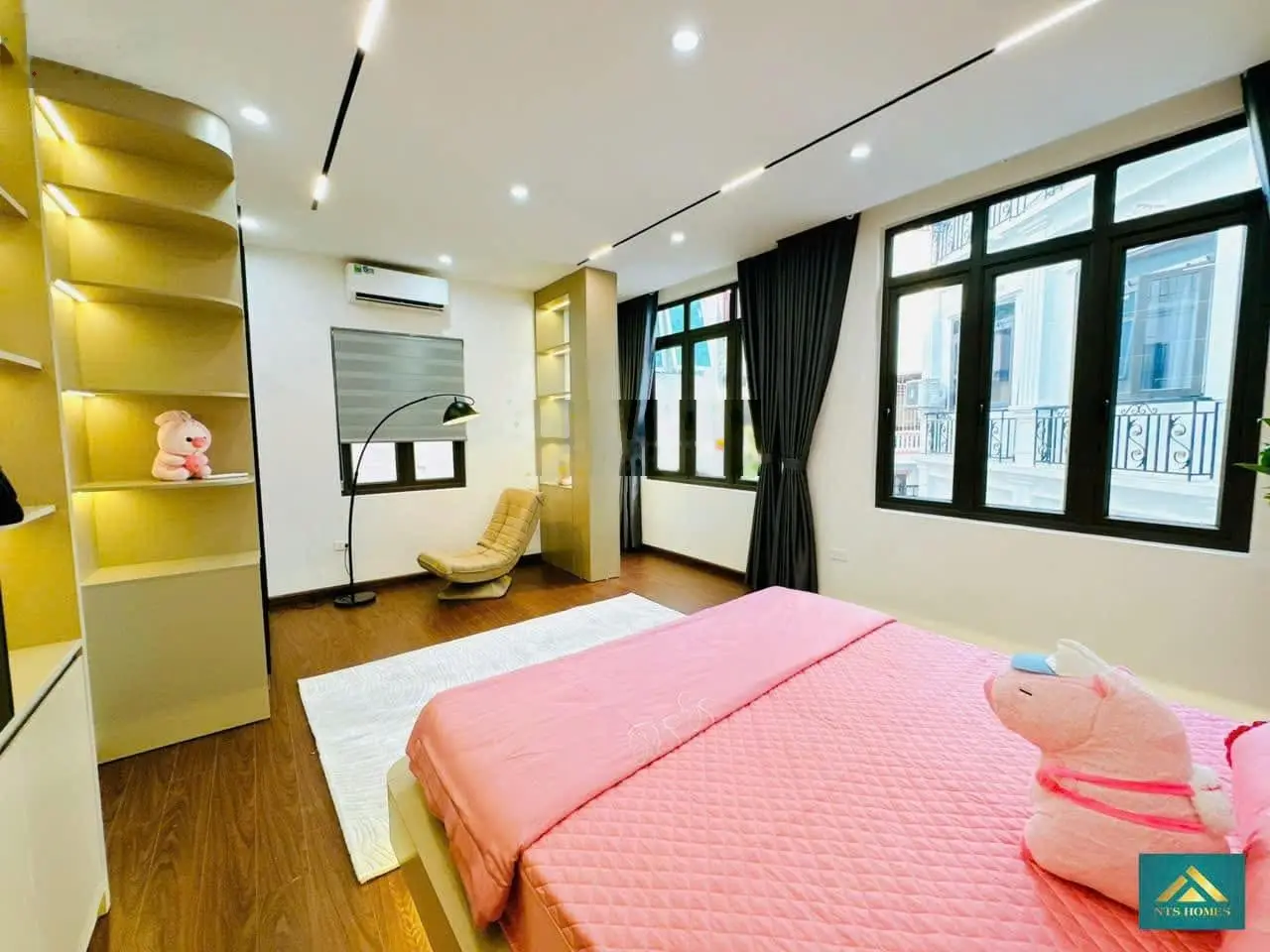 Bán Nhà Đống Đa Tôn Đức Thắng Ngõ rộng oto vào nhà vừa ở vừa kinh doanh DT 55m giá 11,8 Tỷ