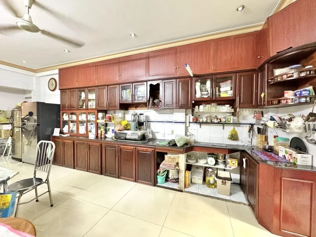 Mặt tiền kinh doanh Khu Tên Lửa, gần Aeon Mall, 100m2(4x25), 4 tầng thang máy, nhỉnh 11 tỷ.