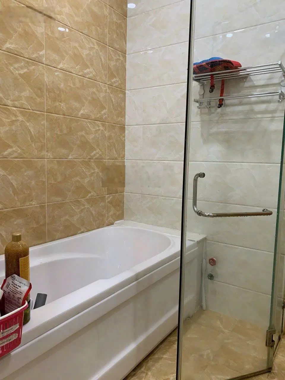 Nhà 3 tầng - hẻm nhựa xe 6 mét - lý phục man - p. bình thuận - q7