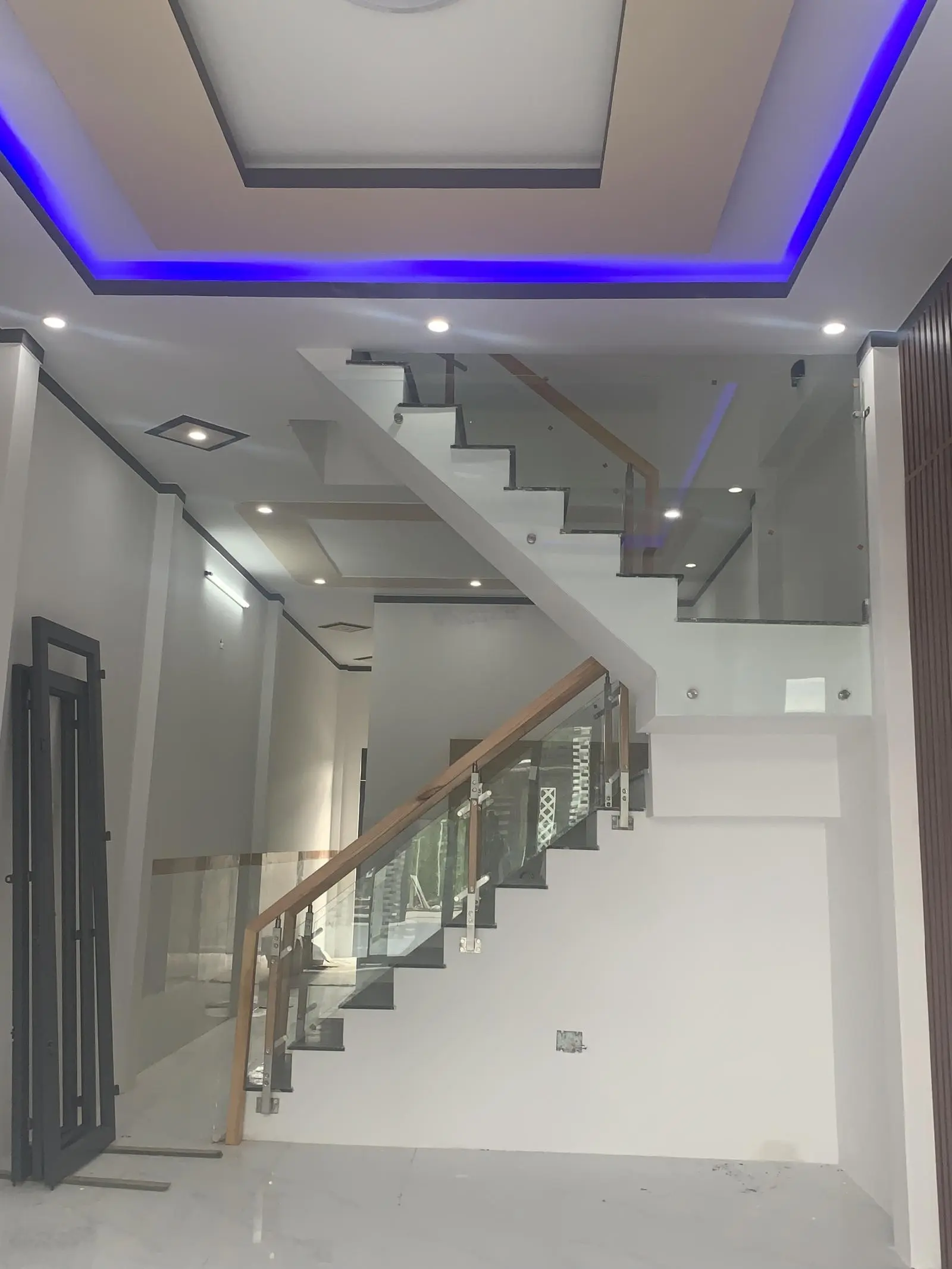 Bán nhà Lavender giá tốt nhất khu vực