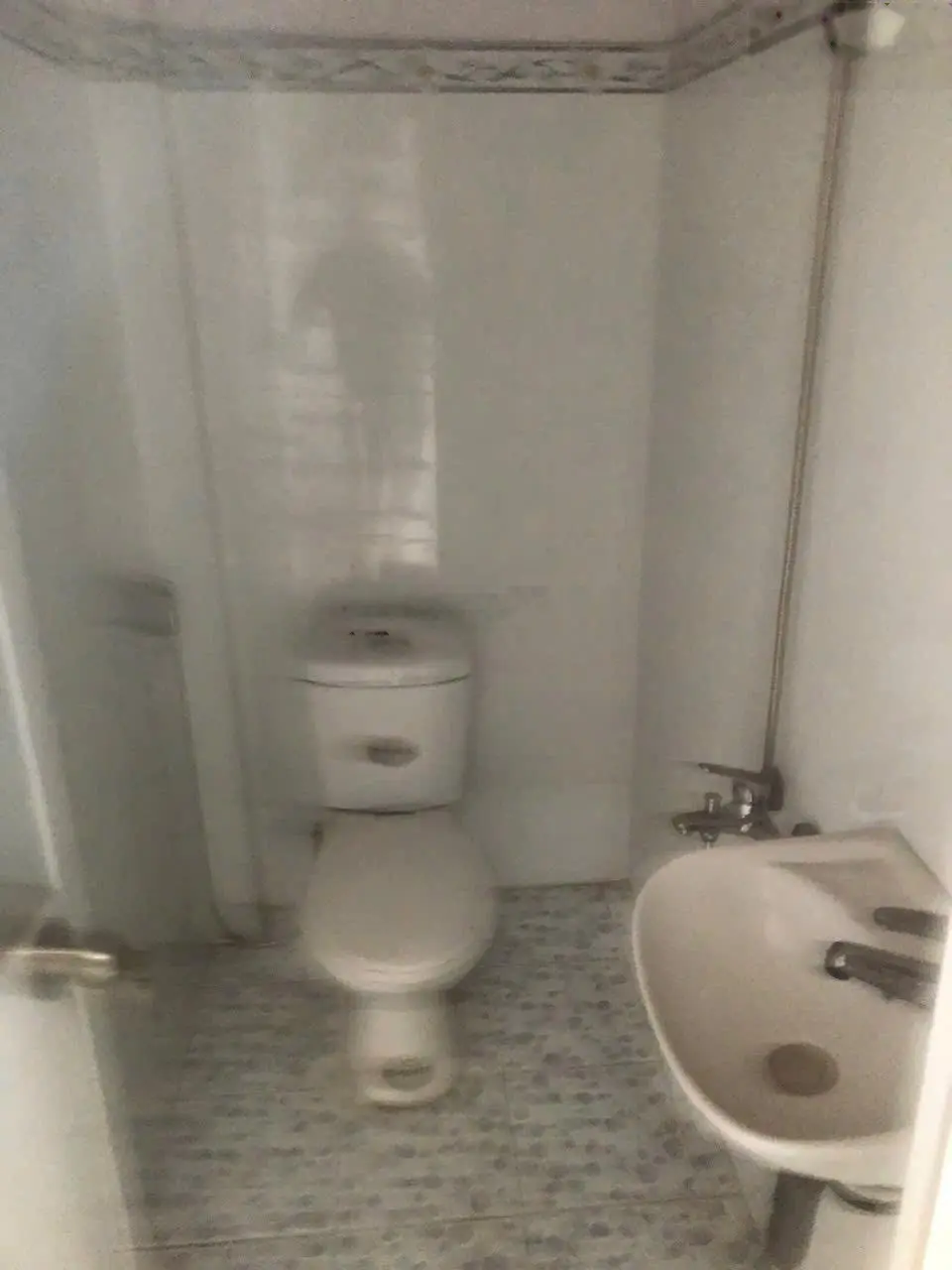 Bán nhà sát mặt tiền Mai Hắc Đế P15 Q8 SHR nhà 3 tầng khu dân cư hiện hữu