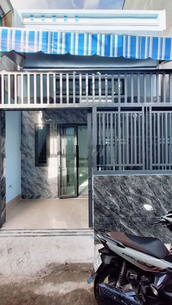 Cần bán gấp nhà lầu gần chợ Bửu Hòa tp Biên Hòa