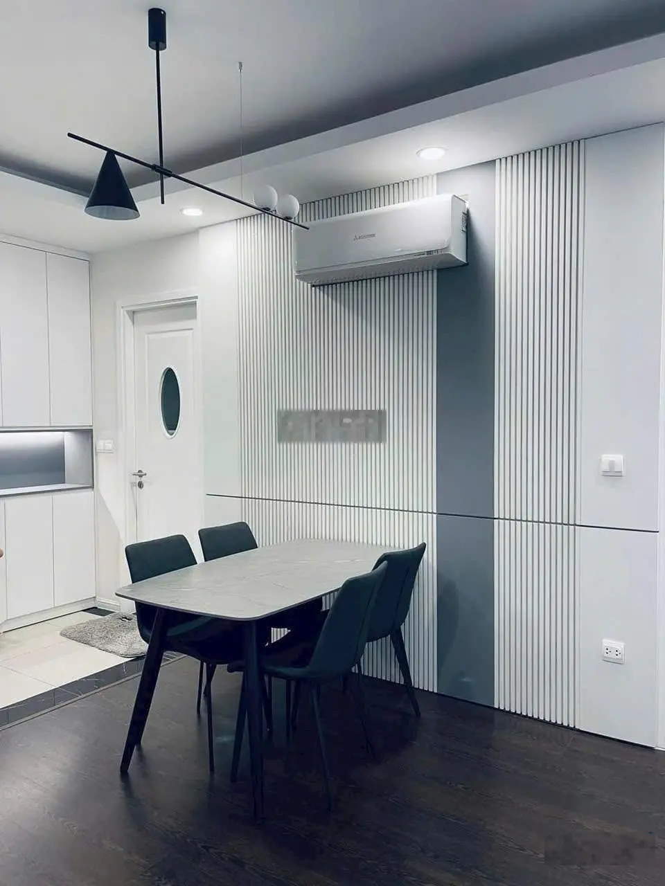 Sở hữu vị trí đẹp tại 423 Minh Khai, Imperia Sky Garden có pháp lý rõ ràng, tiện ích đầy đủ