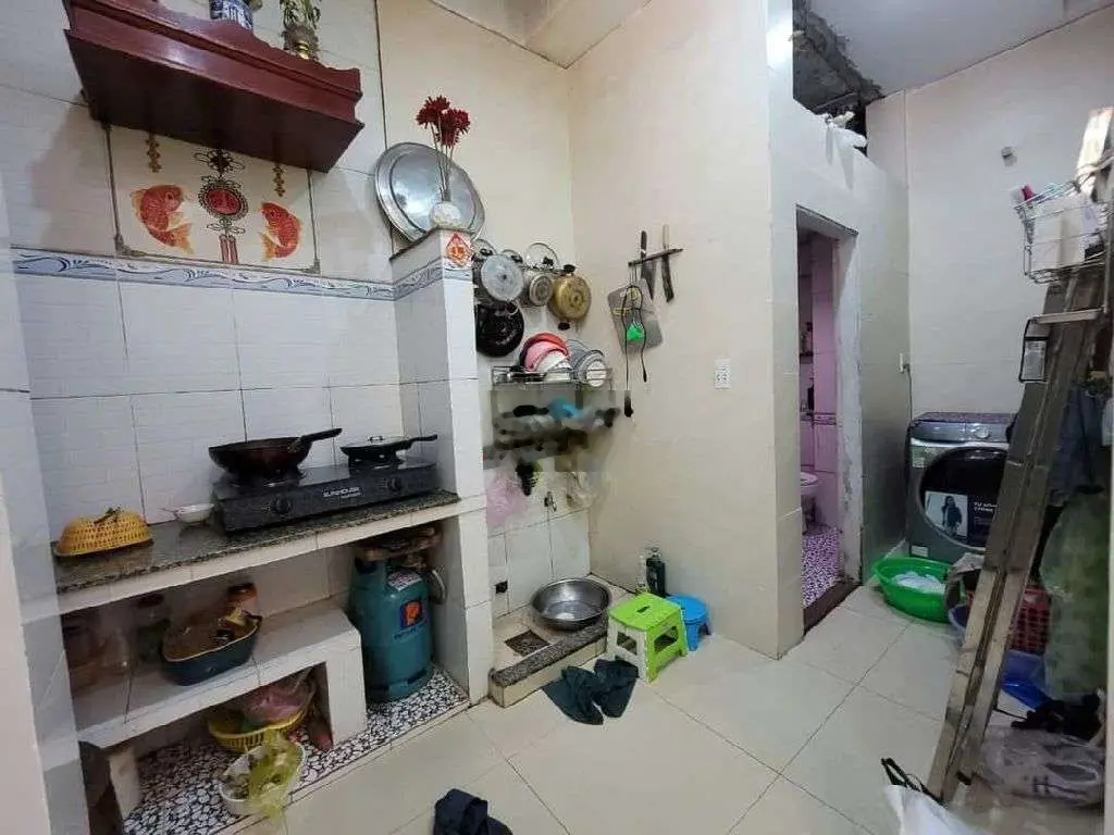 Bán đất tặng nhà 2 tầng ngay siêu thị coopmart, đường 5m5, giá 3 tỷ 9