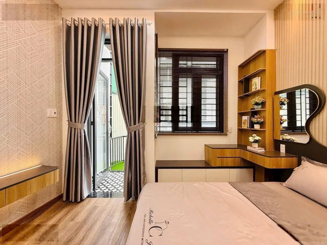 Nhà cách sân bay TSN 1km tại Nguyễn Trọng Tuyển, Phường 1, Tân Bình cần ra cấp với giá chỉ 3 tỷ 580