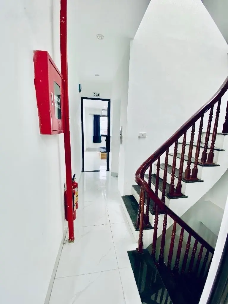 Nhà riêng 6 tầng, 10PN, 10WC, 54m2, bán gấp tại Tam Trinh, Hoàng Mai, HN, 12,4 tỷ