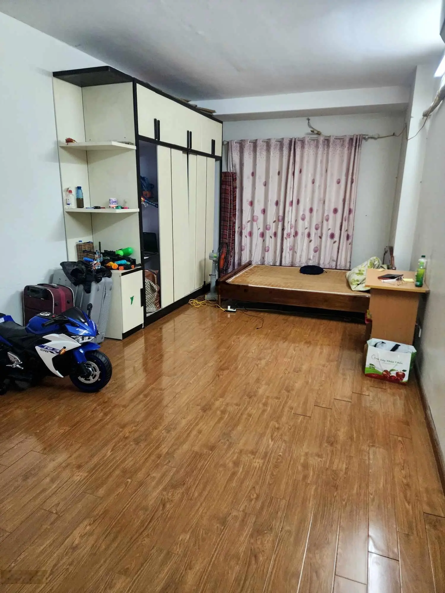 Bán căn góc 116m2 tòa B Tân Việt Tower full nội thất giá chỉ 20tr/m2