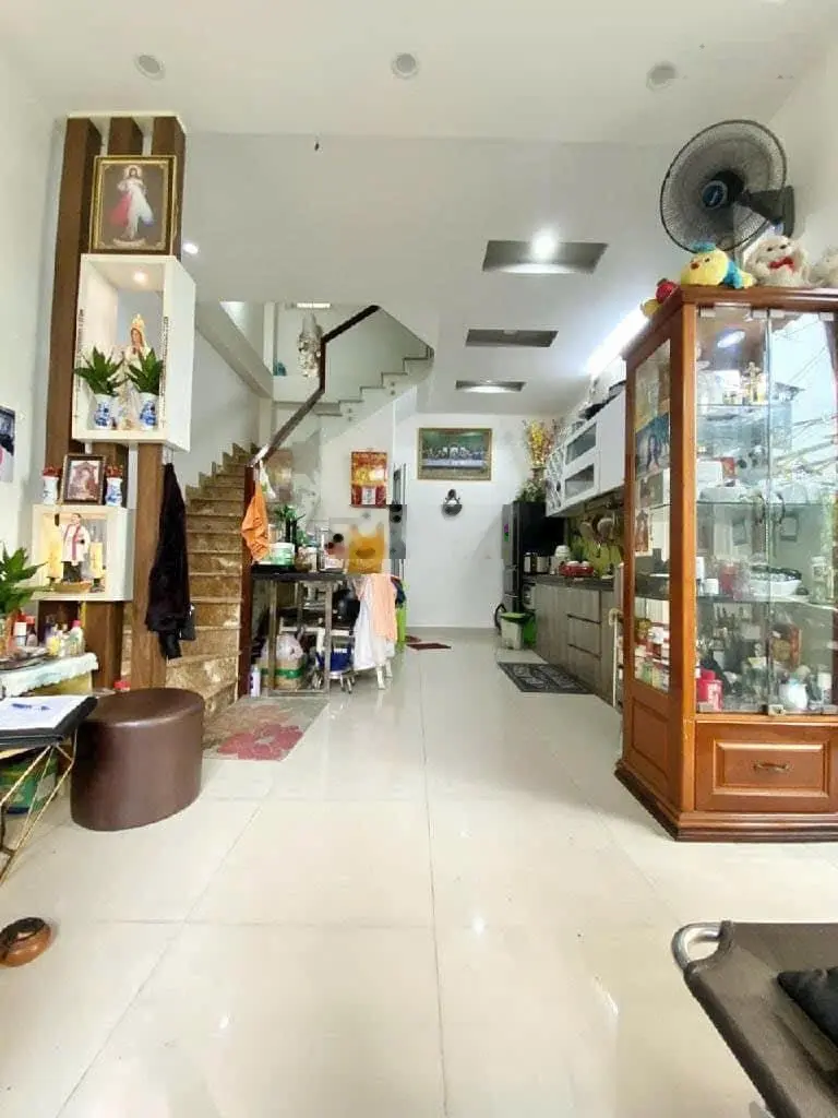 Ngộp bank - gấp bán - nhà đẹp - hxh -quận 1 đắt đỏ- (7.2m x 10m) -nở hậu - 4 tầng- 6pn - 11.5 tỷ tl