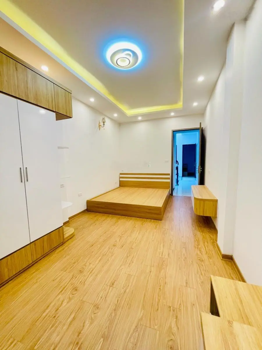 Ngõ Hòa Bình, Đống Đa - 46m - 3T - 3.3m - nhà mới đẹp ở ngay - công năng đầy đủ - tiện ích muôn vàn