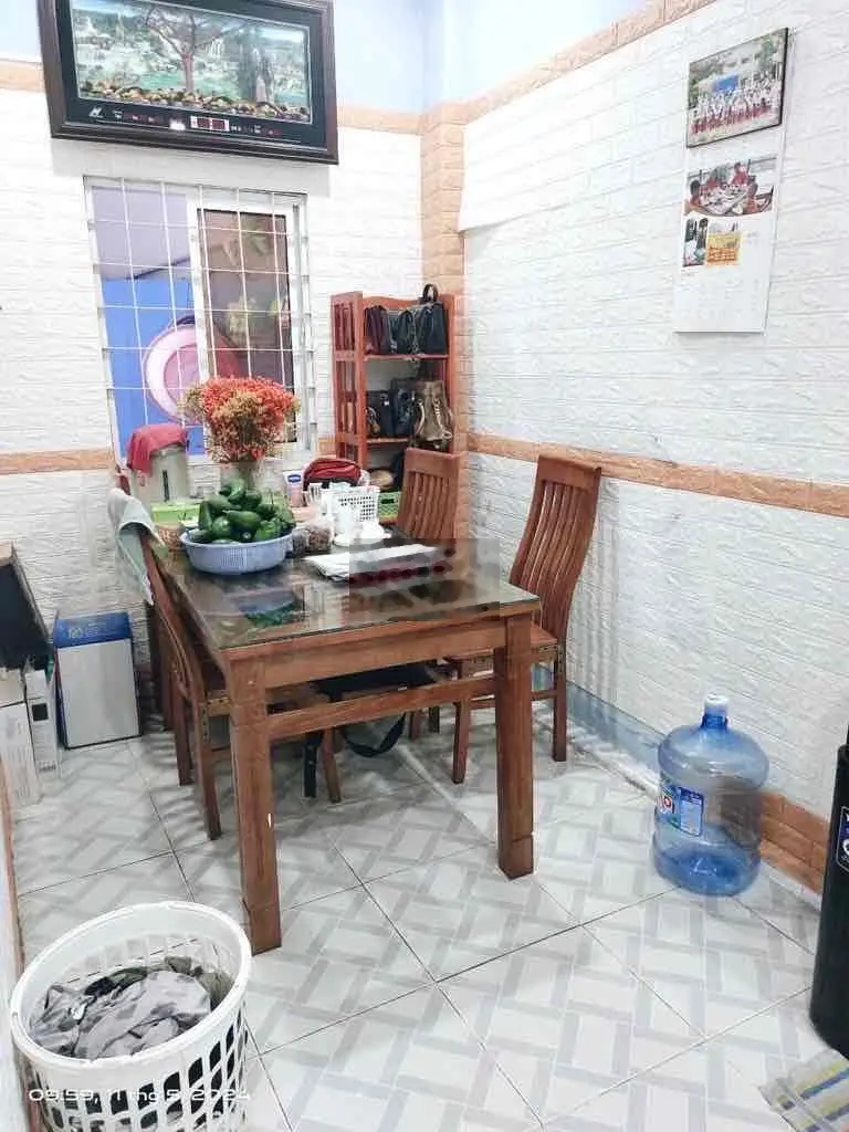 Bán nhà 2 tầng giá 4,5 tỷ, diện tích 57 m2, tại Võ Văn Ngân, phường Bình Thọ, Thủ Đức