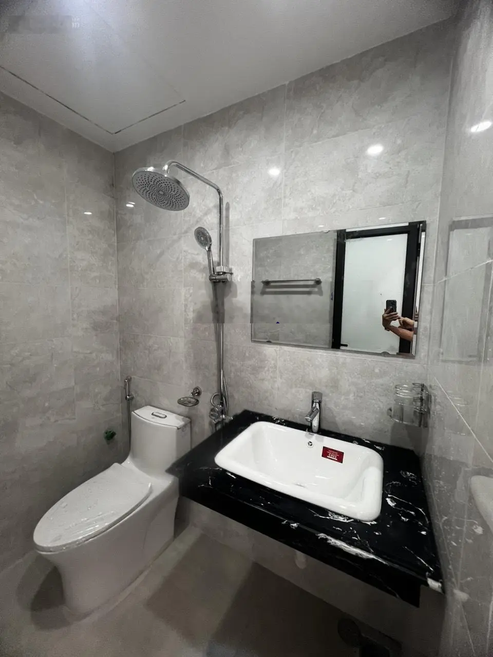 Hàng hiếm tại Đại Mỗ - bán nhà 4PN, 4WC chỉ 4,4 tỷ vnd, 32,5m2