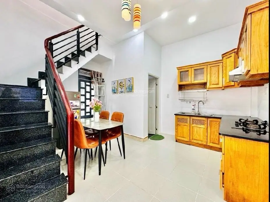 NHÀ ĐẸP SIÊU HIẾM TẠI GÒ VẤP HẺM XE HƠI GIÁ 3TỶ8