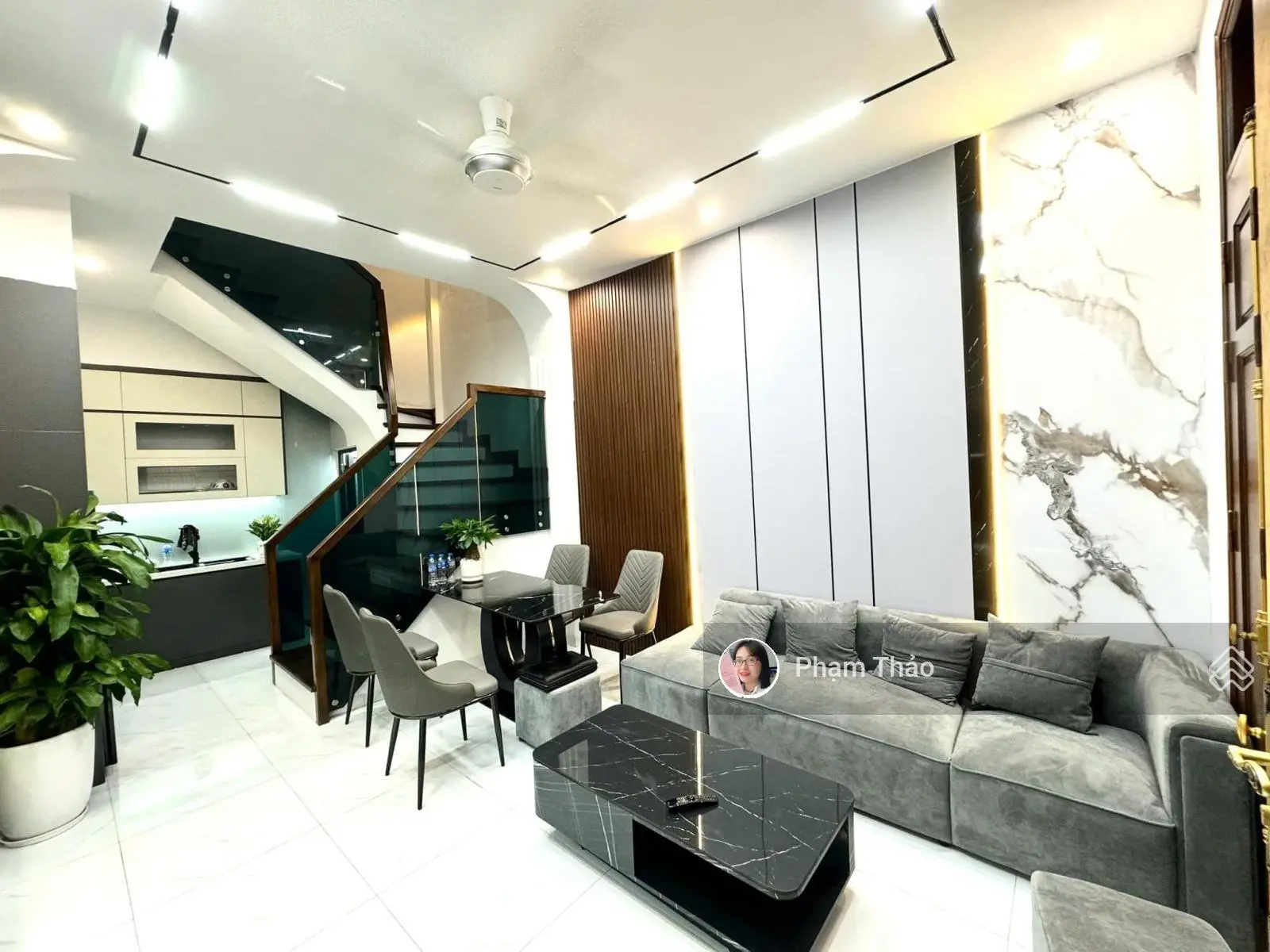 Siêu hiếm! Kinh doanh Tôn Đức Thắng, 10m ra phố, 2 thoáng, cửa sổ thoáng sáng, an sinh đỉnh 51m2*4T