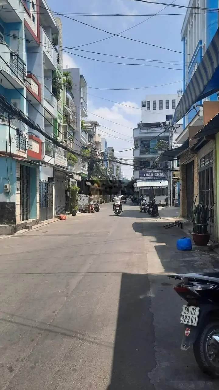 Nhà 5 tầng ,180m2, tô hiến thành- lý thường kiệt, quận 10, hẻm xe hơi, 10, x tỷ