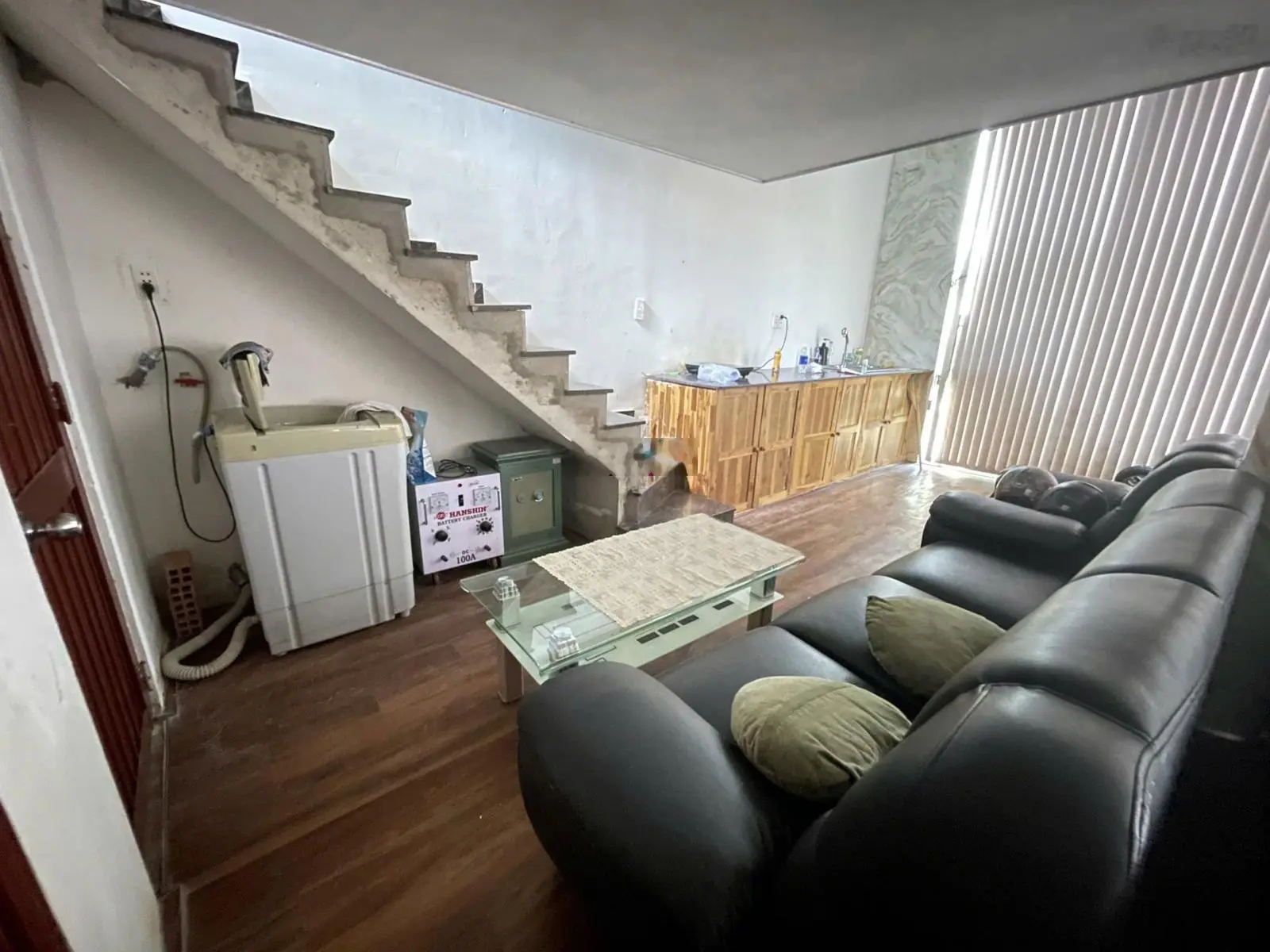 Bán gấp căn nhà 150,7m2 có 2 lầu. Giá chỉ 6 tỷ, hẻm nhựa 6m Nguyễn Bình, Nhơn Đức, Nhà Bè