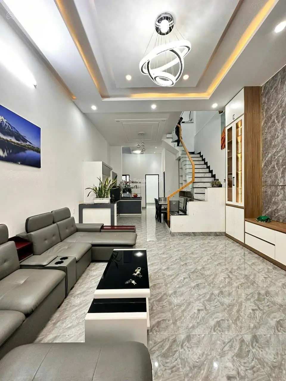 Nhà 1 mê cuối Y Moal rẻ phải khu Thành Đồng