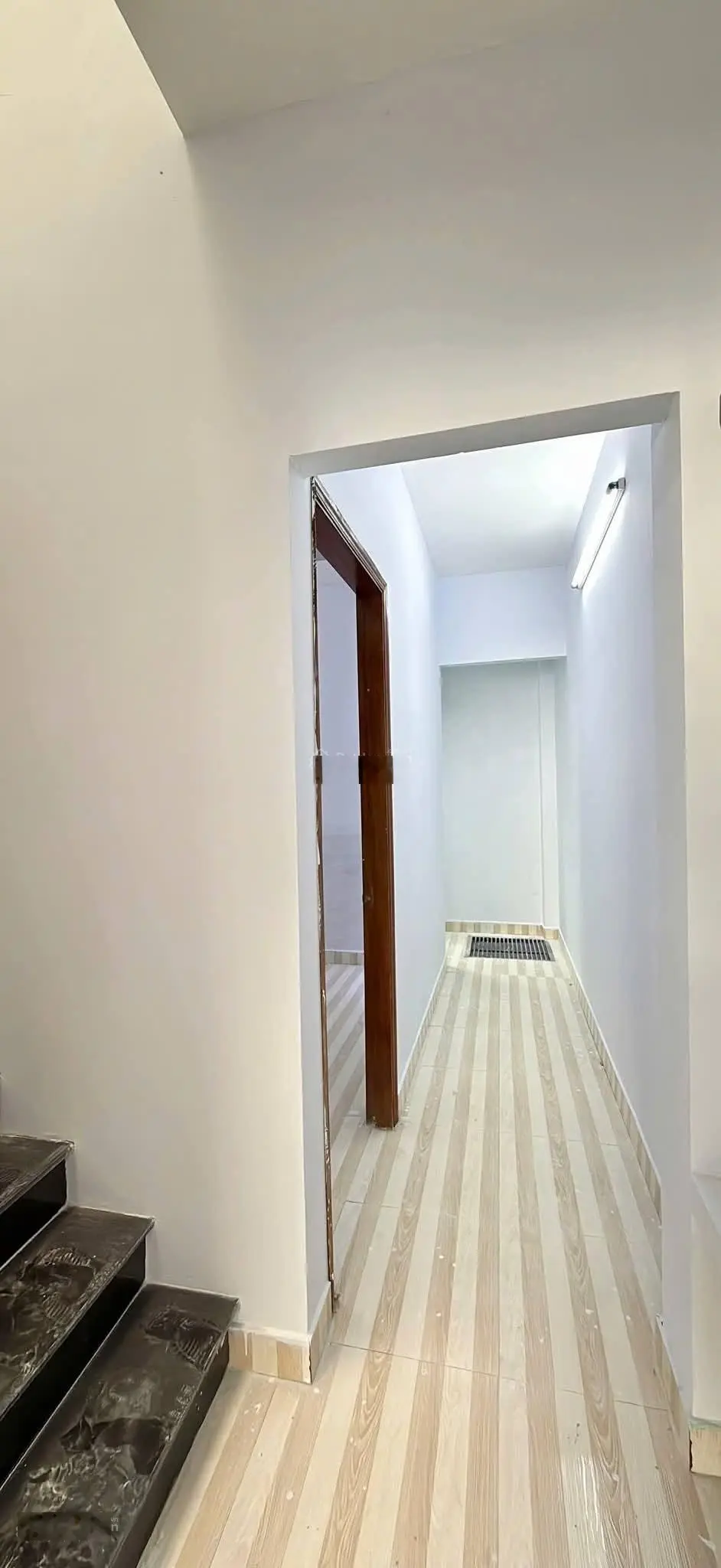 Chính chủ gửi bán gấp nhà đẹp vị trí đẹp 4*12 trệt 3 lầu 4phong 3tolet giá 4ty430 TL