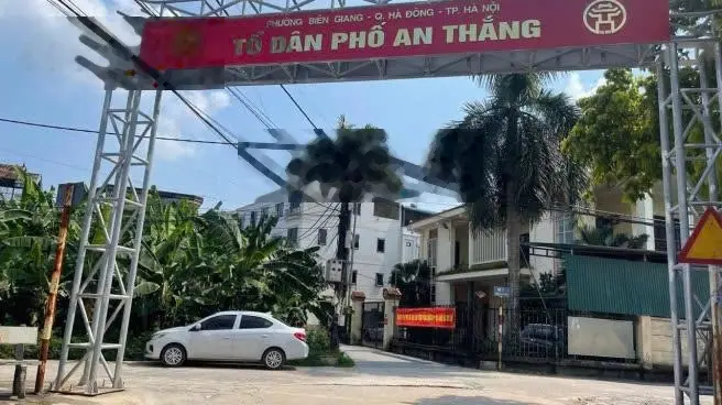 Nhà Biên Giang 4,5 tầng*32m2, đường ô tô, ngay hồ An Thắng, 500m ra QL6, 10p lên bx Yên Nghĩa