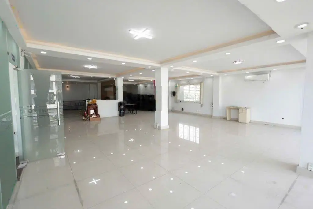Bán tòa nhà 5 tầng mặt tiền Hà Huy Giáp Ngã Tư Ga- Thạnh Lộc-Thanh Xuân- 269m2