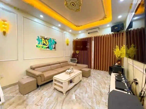 Mới !!! QUẬN 10 - 3 TẦNG - 55M2 - VỊ TRÍ CỰC ĐẸPThành Thái phường 14 quận 10- 9.9 tỷ