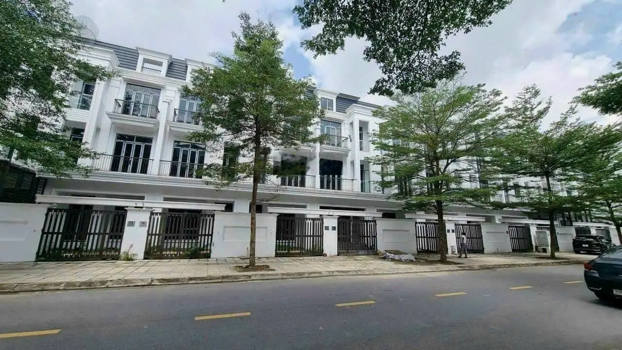 Bán căn liền kề 75m2 x4T GD2 HUD ST, nhận nhà ở ngay. Hướng mát, nhận nhà ở ngay