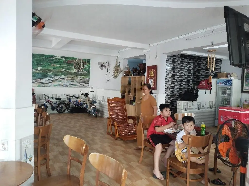 Căn góc 3 tầng - ngang khủng 8m - hẻm như mặt tiền - vị trí vừa ở vừa kinh doanh đỉnh
