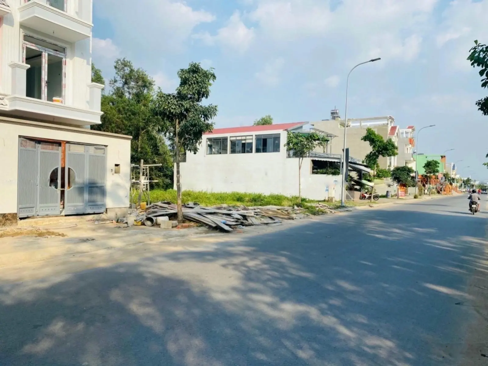 Chính chủ bán gấp 3 lô đất đường 34, KDC Tên Lửa, gần Aeon Mall Q. Bình Tân, DT 80m2, SHR, XDTD