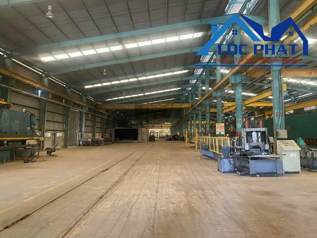 Bán xưởng 2 mặt tiền đường tại KCN Nhơn Trạch Đồng Nai 24.561m2 chỉ 120 tỷ