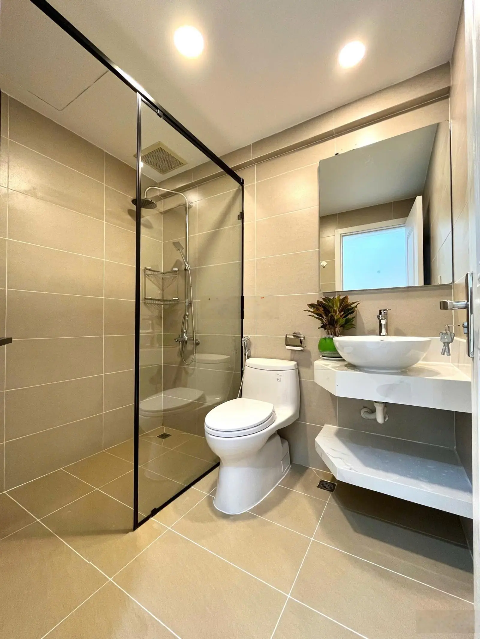 Bán căn hộ 130.1m2 3PN, 2WC nội thất mới đẹp gần trường Đinh Thiện Lý, sổ mới công chứng trong ngày