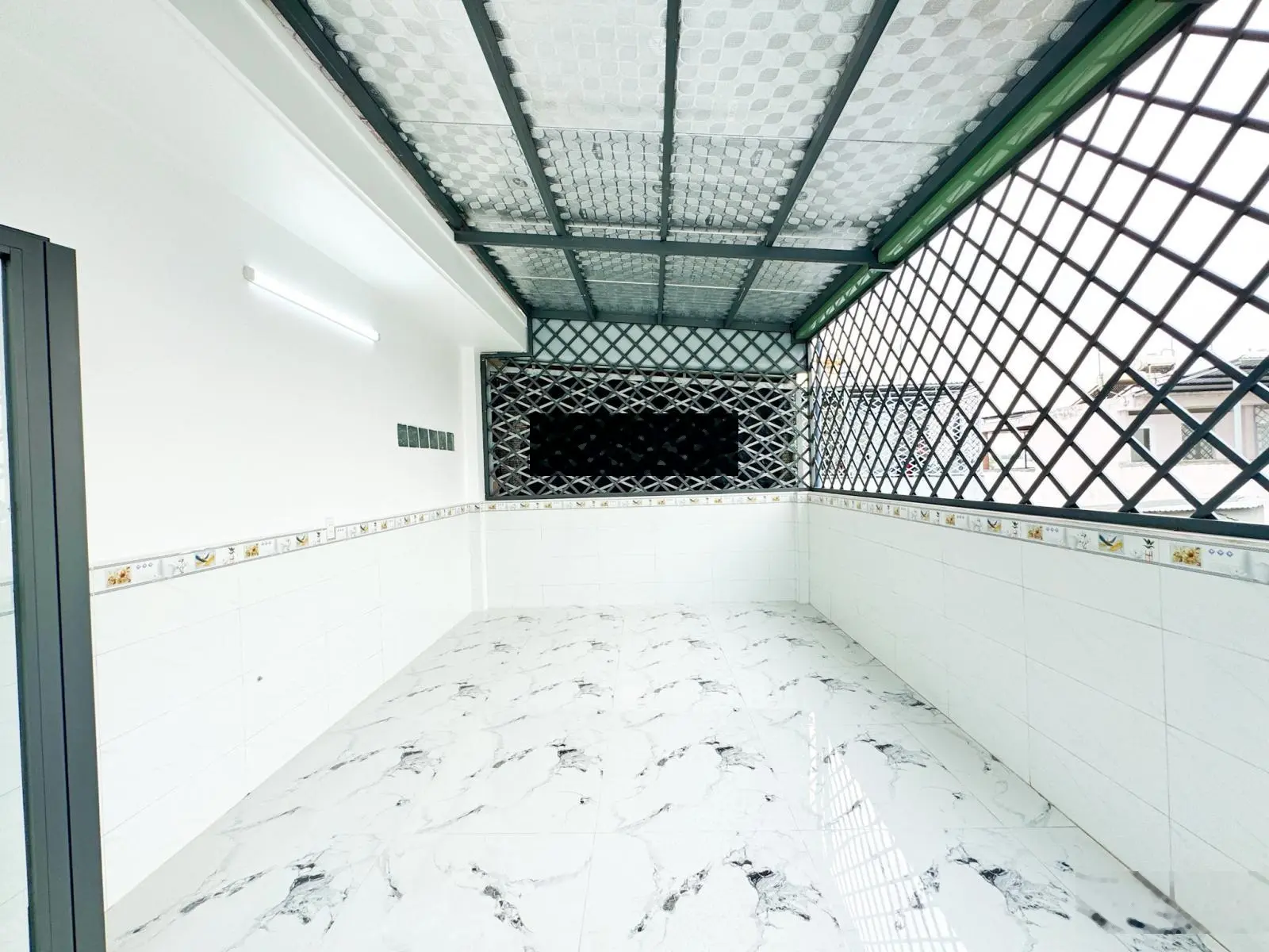 Bán nhà sổ riêng 96m2 hoàn công 4 tầng nội thất cơ bản - Lê Văn Lương Nhà Bè