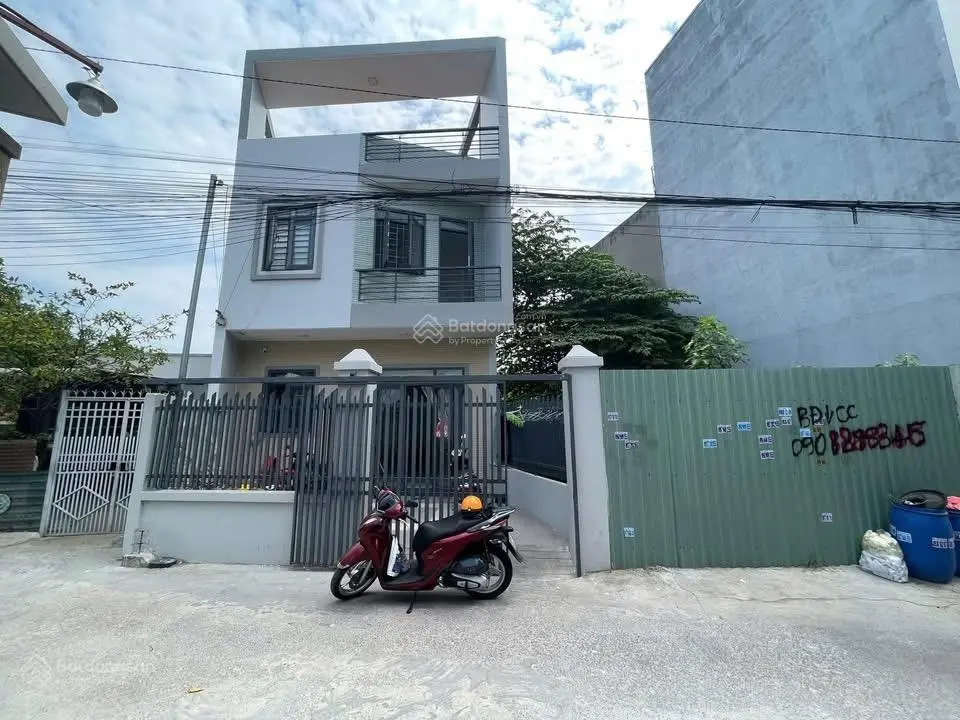 Bán nhà riêng 1 trệt 1 lầu 1 tum tại Đông Minh, Dĩ An, Bình Dương, giá ưu đãi 3,75 tỷ, 75m2